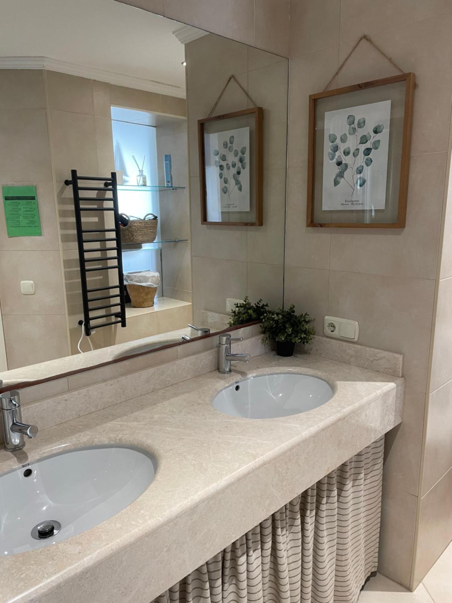 Bel Appartement Baie Plage - Wifi - Parking - Draps Et Serviettes 앙다이 외부 사진